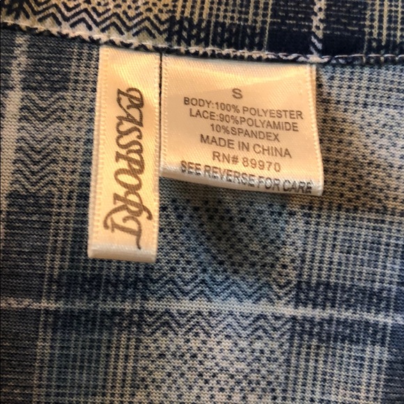 Passport flannel/lace top - Picture 2 of 3